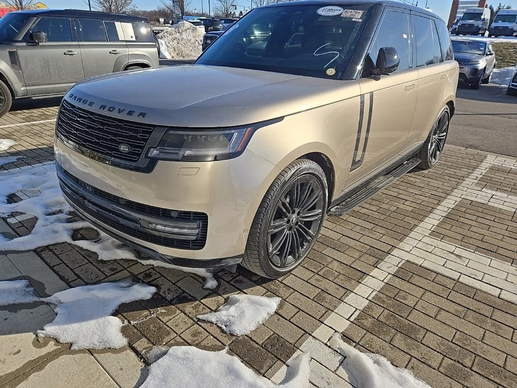 Certified 2024 Land Rover Range Rover SE image 1