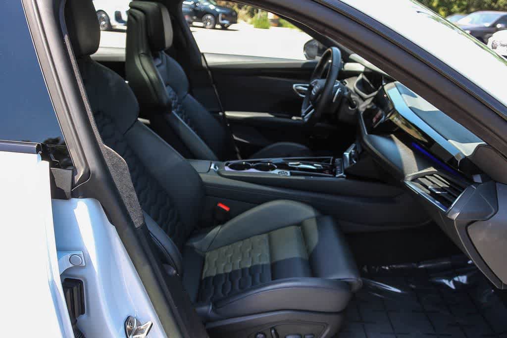 Used 2024 Audi e-tron GT Prestige w/ Prestige Package AWD/4WD image 18
