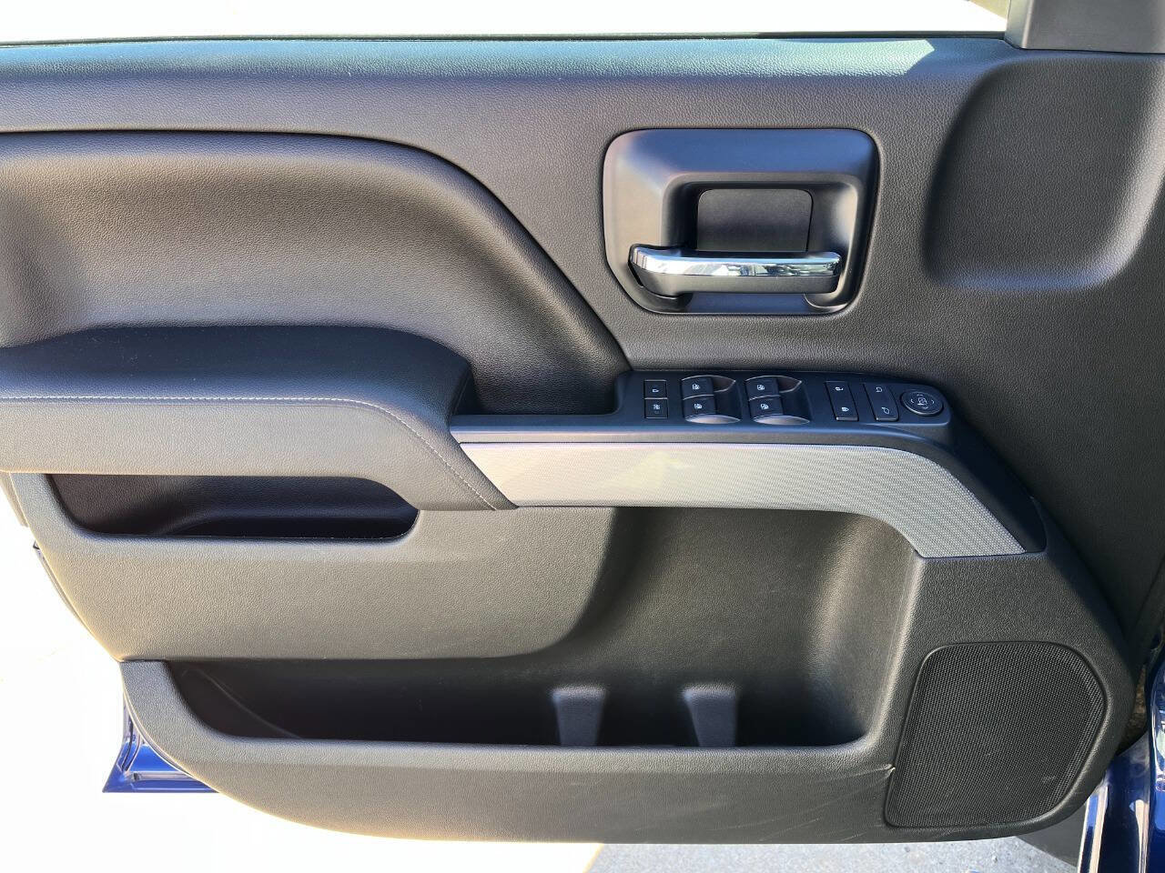 Used 2014 Chevrolet Silverado 1500 LT w/ LT Convenience Package image 8