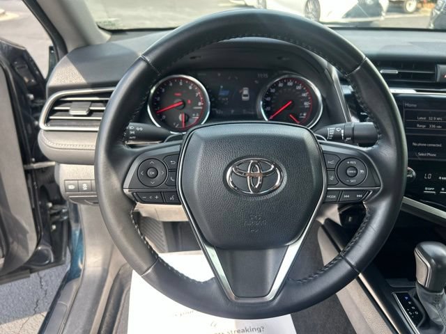 Used 2020 Toyota Camry XSE FWD image 19