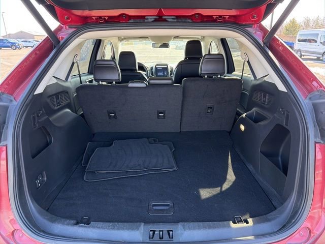 Used 2024 Ford Edge SEL w/ Convenience Package image 12