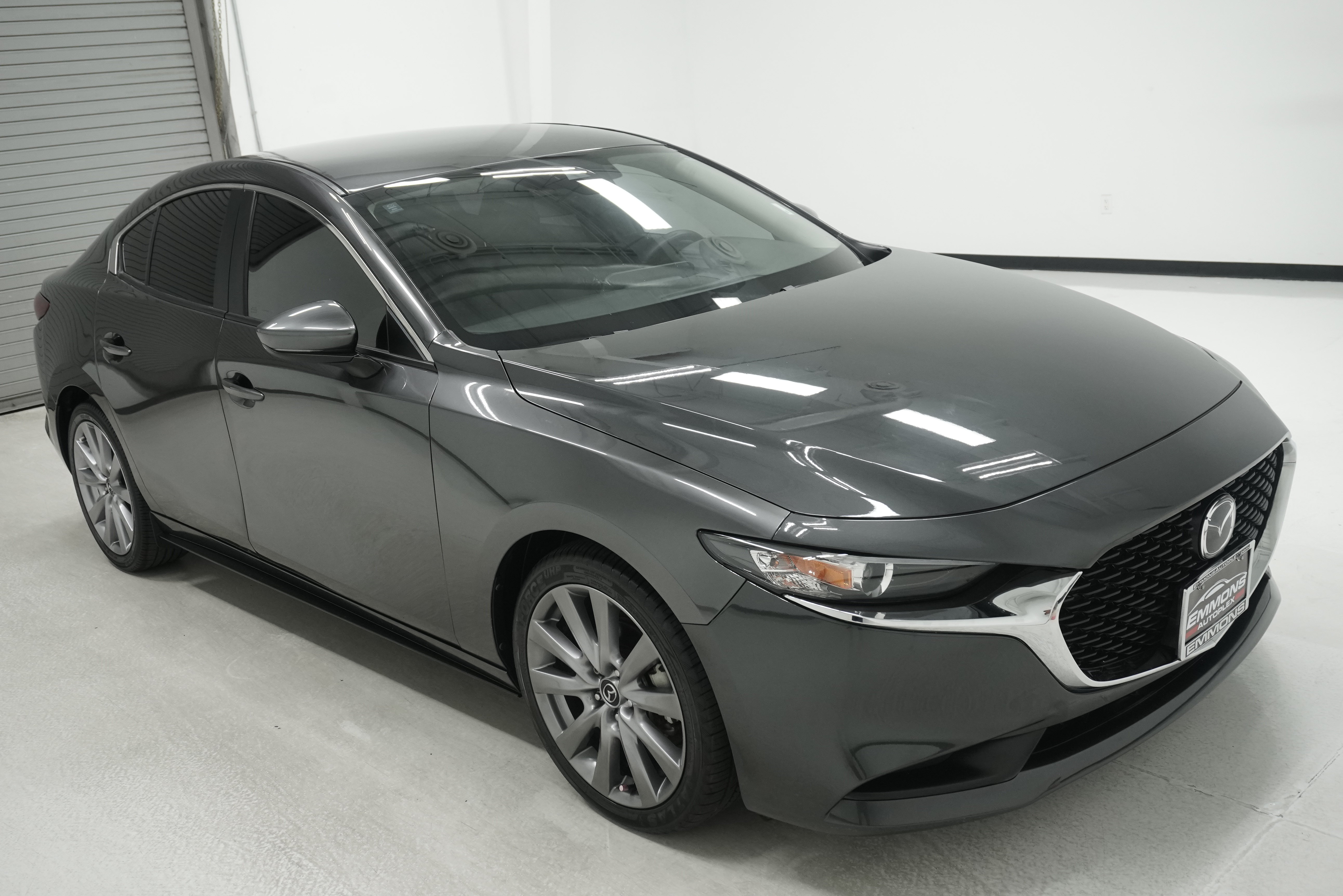 Used 2022 MAZDA MAZDA3 s FWD image 3