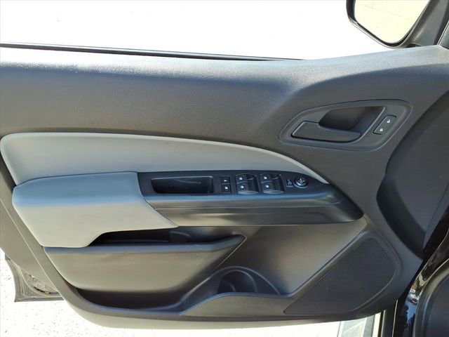 Used 2018 Chevrolet Colorado W/T w/ WT Convenience Package image 21