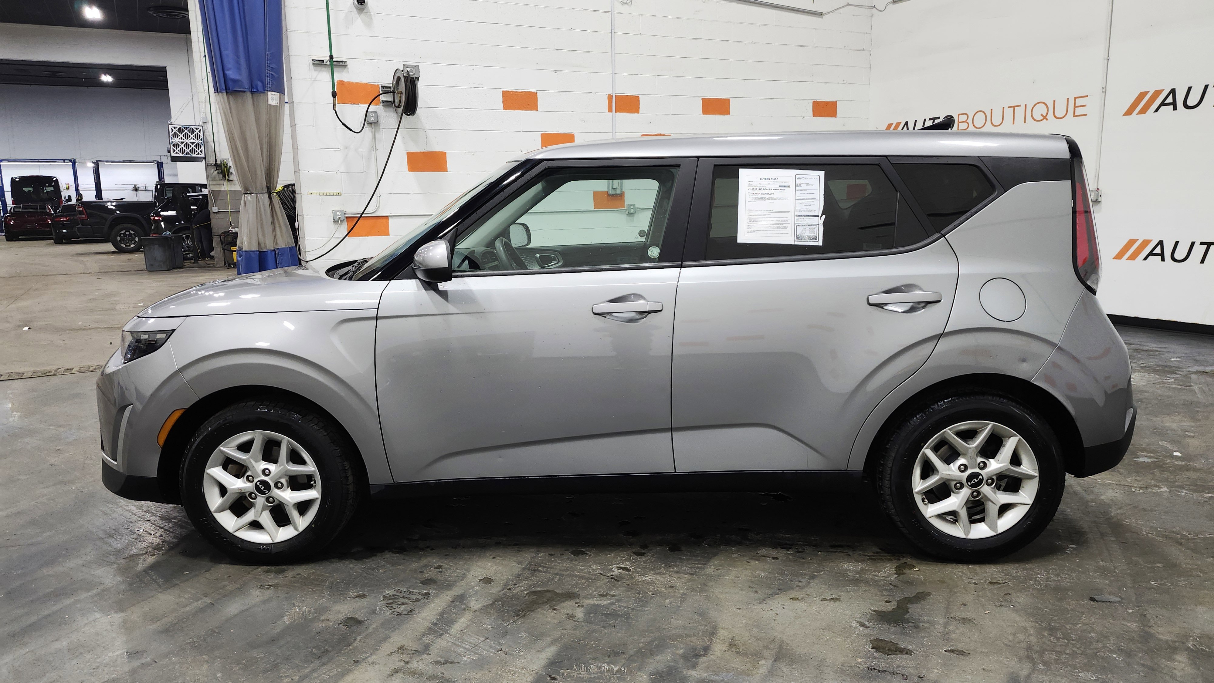 Used 2023 Kia Soul LX w/ Option Group 015 image 13