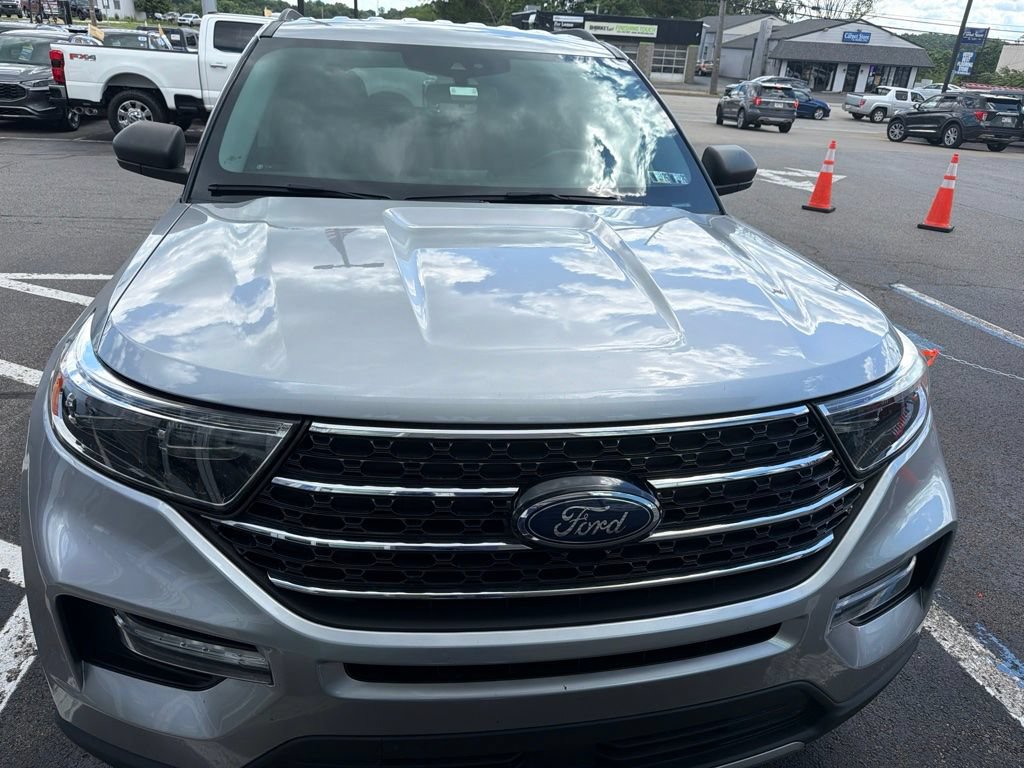 Used 2021 Ford Explorer XLT w/ Equipment Group 202A AWD/4WD video 2