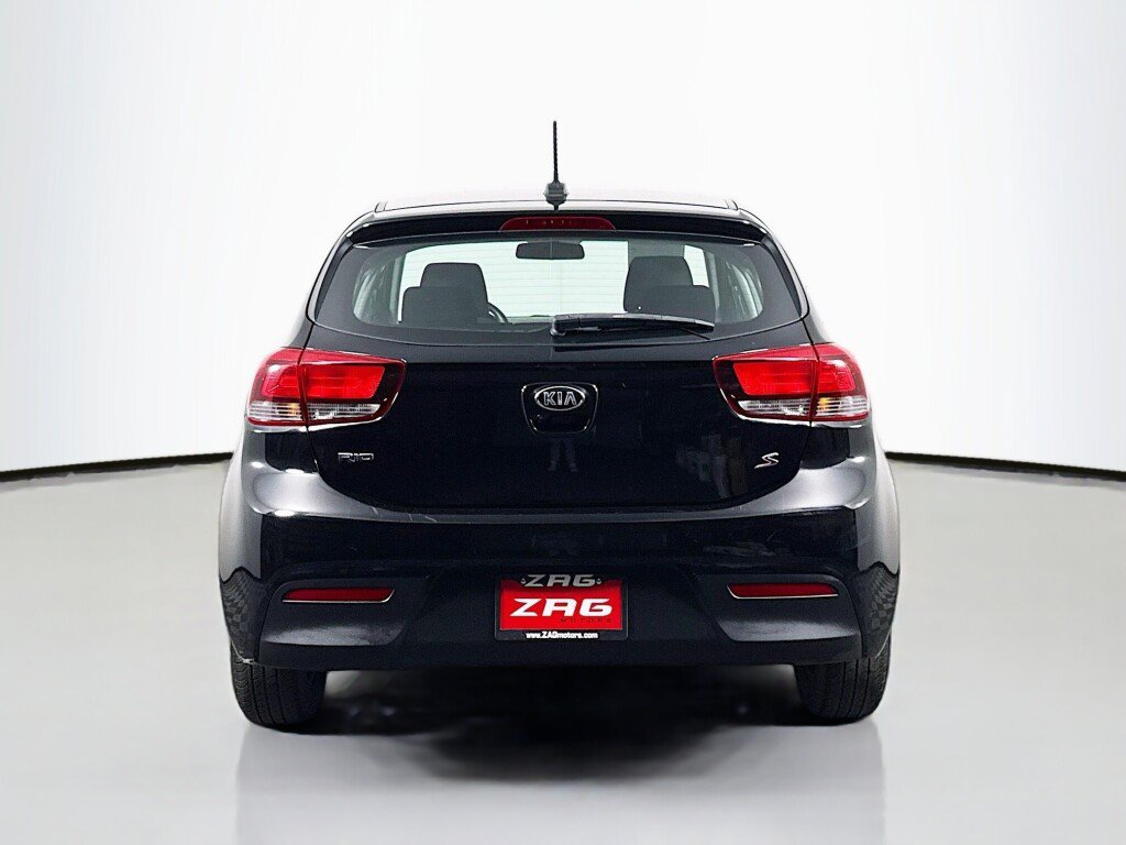 Used 2019 Kia Rio S FWD image 4