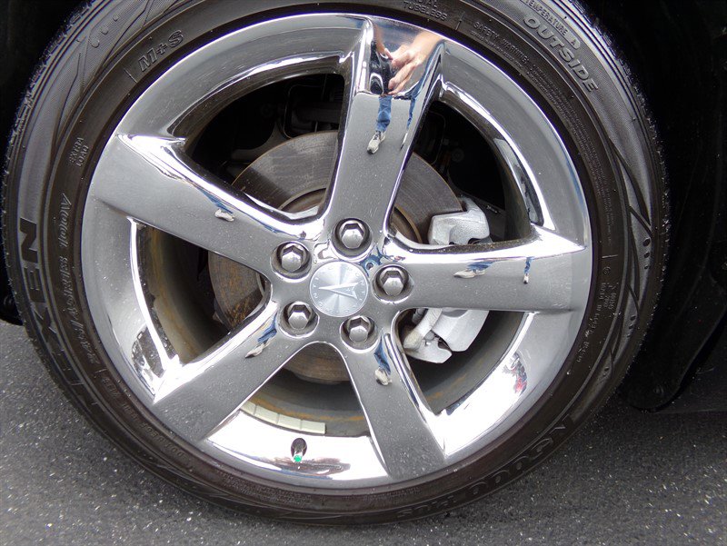 Used 2007 Pontiac Solstice Convertible w/ Premium Package image 65