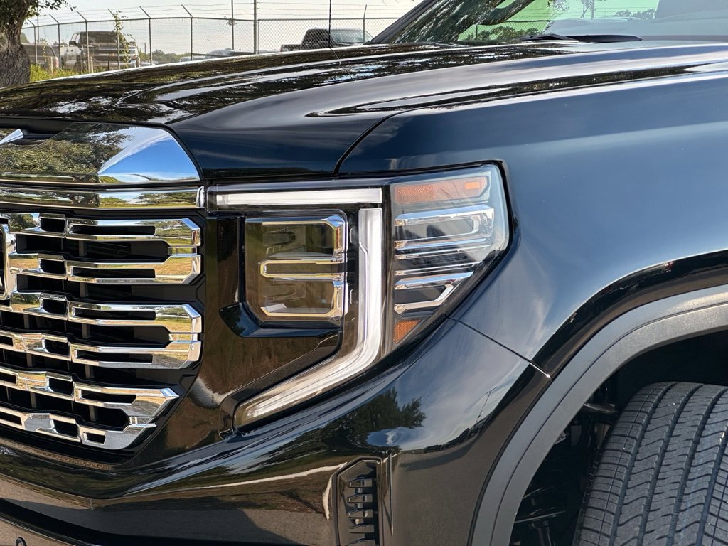 New 2026 GMC Sierra 1500 Denali AWD/4WD image 26