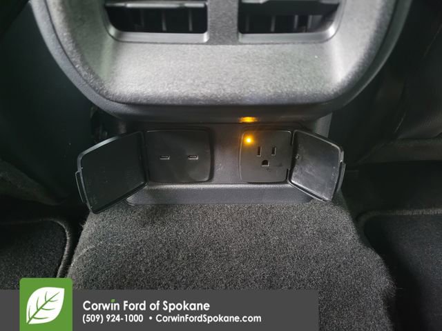 Used 2025 Ford Bronco Outer Banks image 14