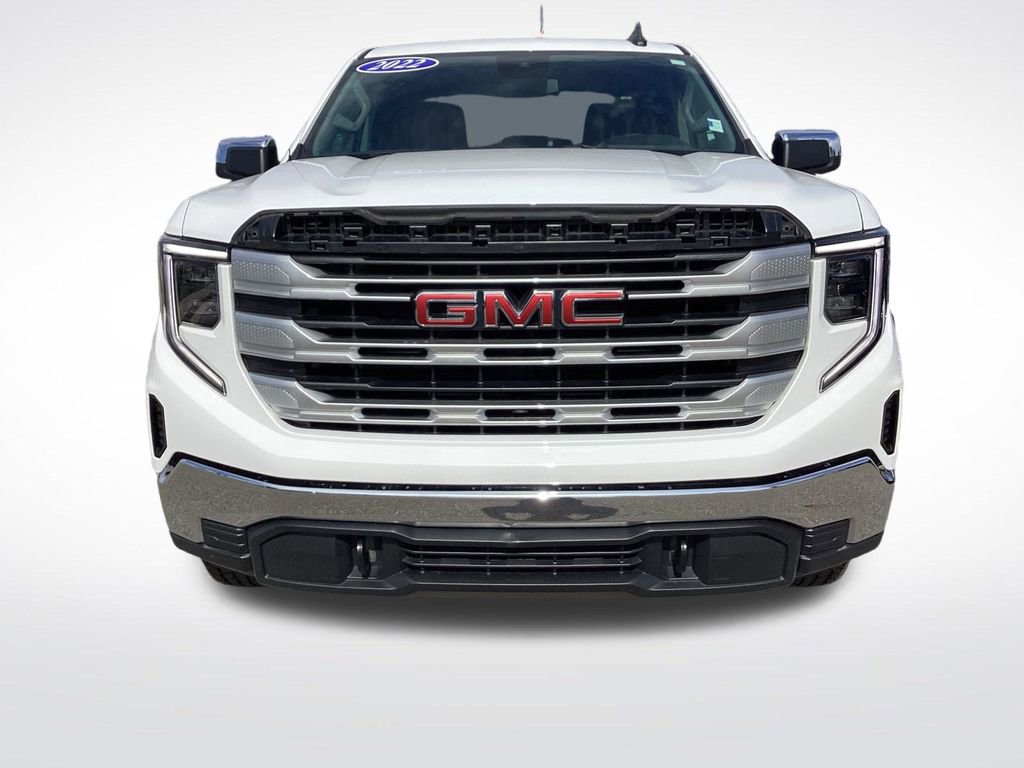 Used 2022 GMC Sierra 1500 SLE image 2