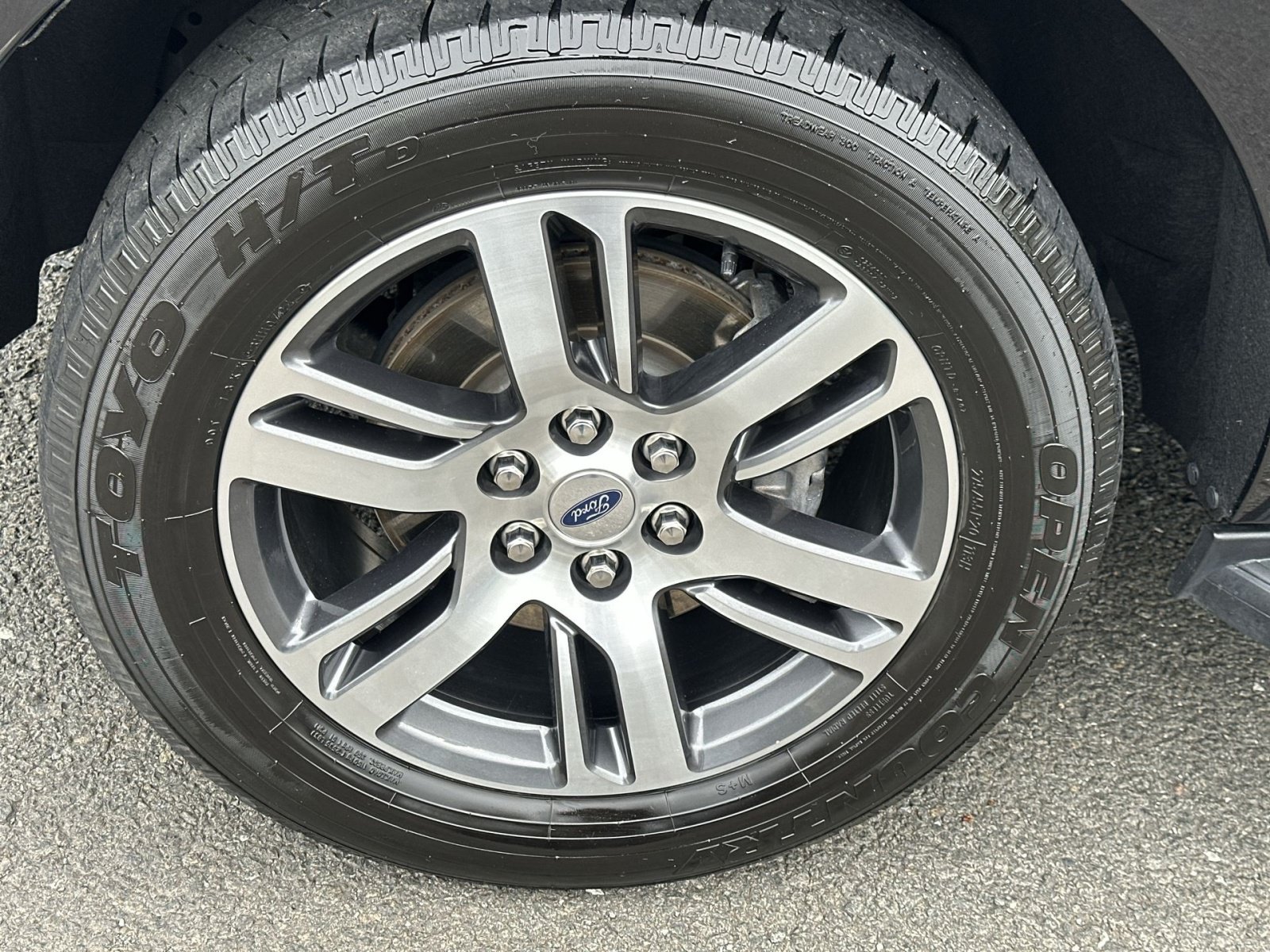 Used 2024 Ford Expedition Limited AWD/4WD image 13