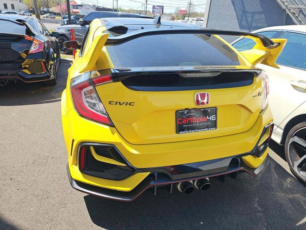 Used 2021 Honda Civic Type R Limited image 3