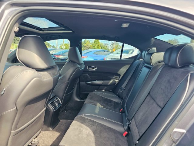 Used 2019 Acura TLX w/ Technology & A-SPEC Package FWD image 23