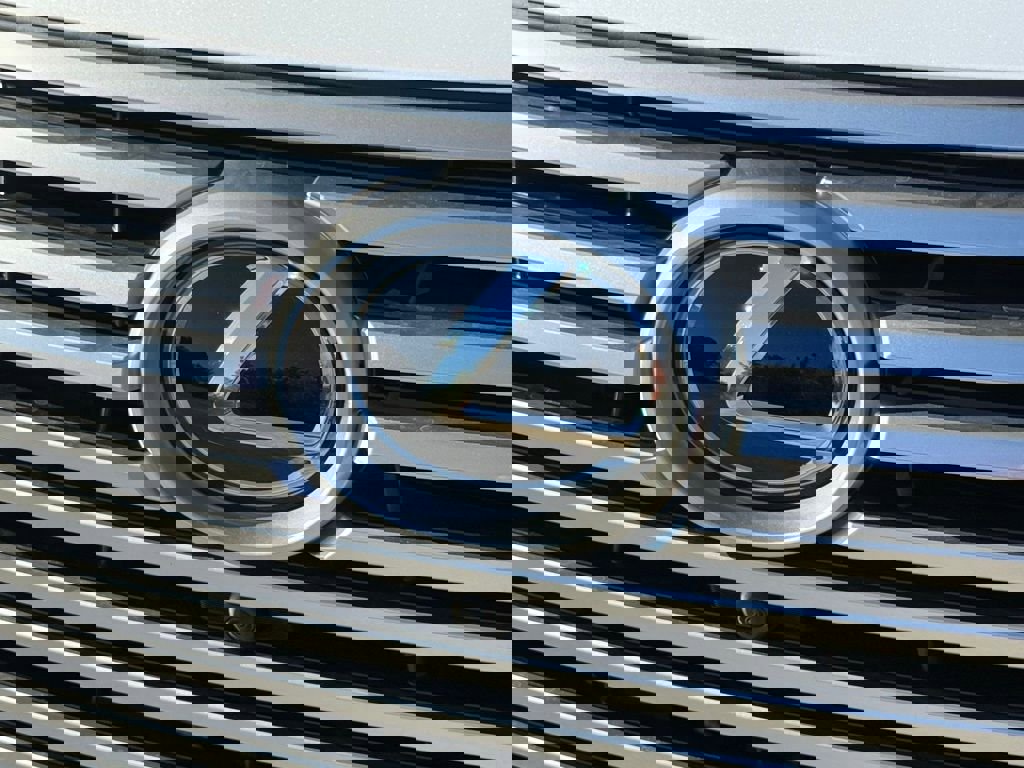 New 2026 Lexus LX 700h Luxury image 6