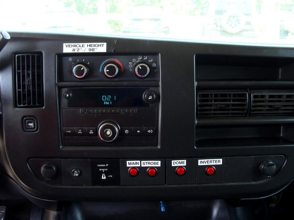 Used 2013 Chevrolet Express 2500 image 14