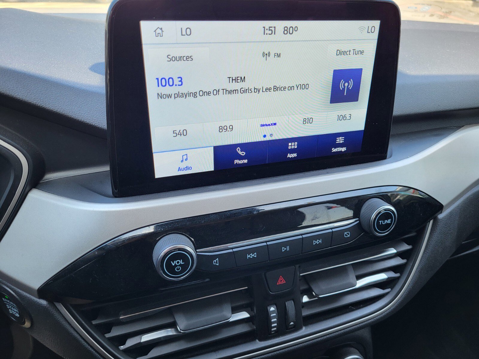 Certified 2022 Ford Escape SE w/ SE Sport Appearance Package image 19