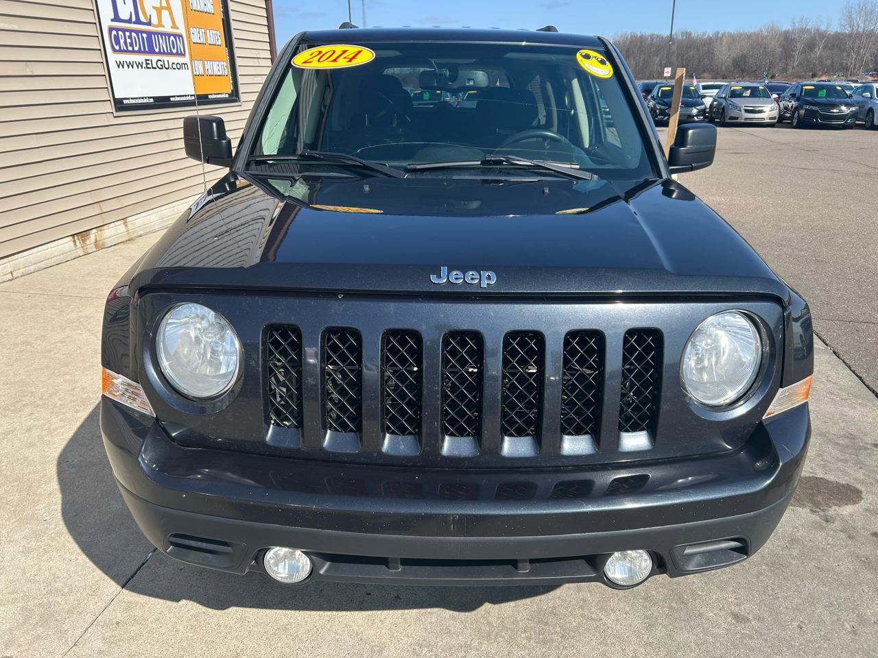 Used 2014 Jeep Patriot Latitude image 2