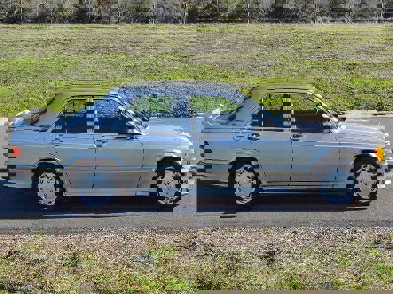 Used 1987 Mercedes-Benz 190 E 2.3-16 image 6