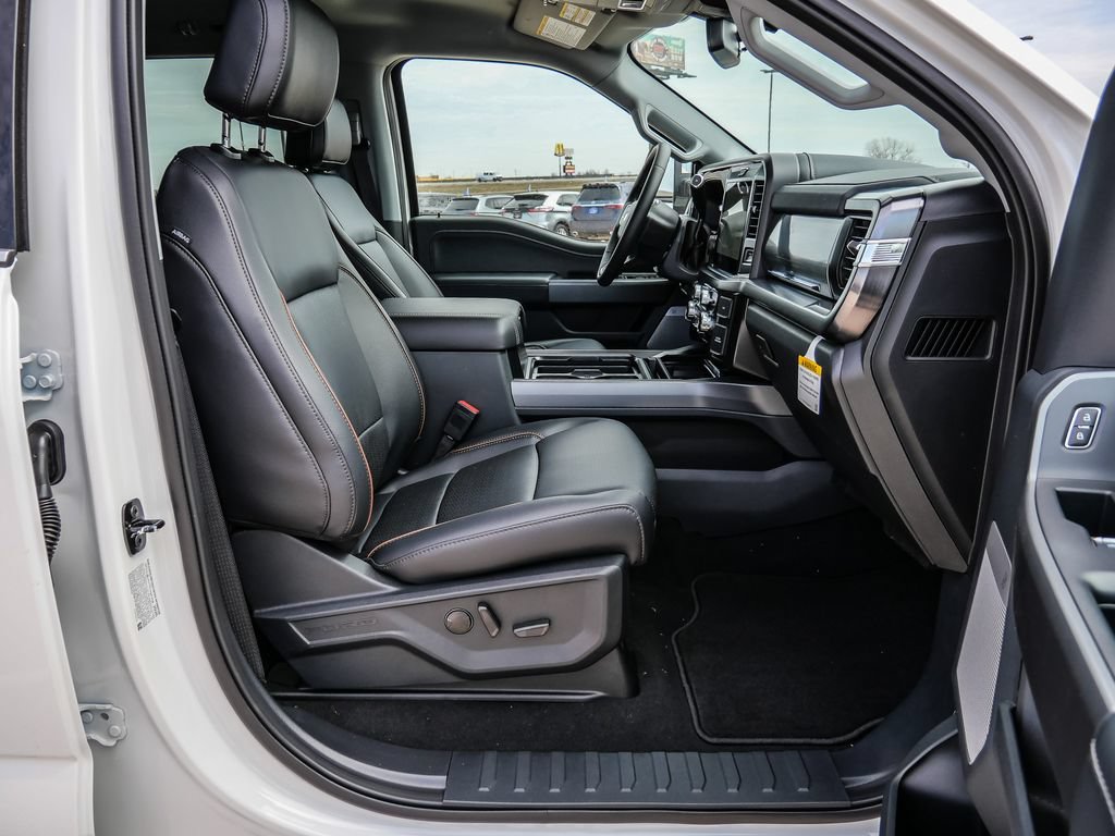 New 2026 Ford F250 Lariat w/ Lariat Premium Package AWD/4WD image 15