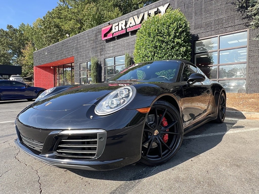 Used 2017 Porsche 911 Targa 4S image 2