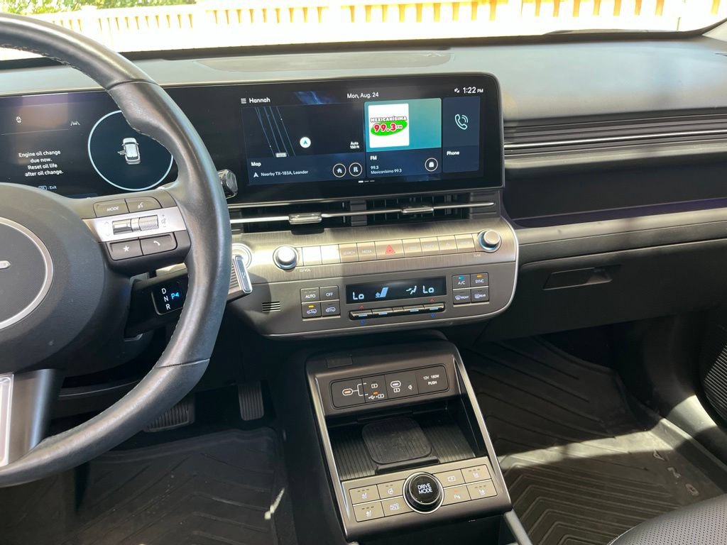 Used 2024 Hyundai Kona Limited FWD image 15