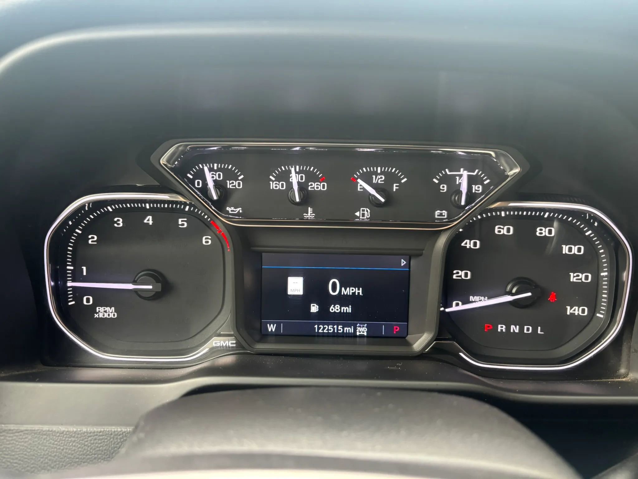 Used 2021 GMC Sierra 2500 SLT w/ SLT Preferred Package AWD/4WD image 22