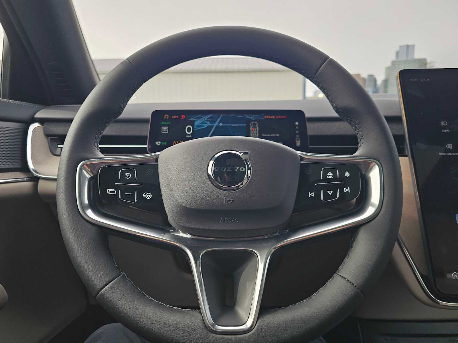 New 2026 Volvo EX90 Ultra image 25