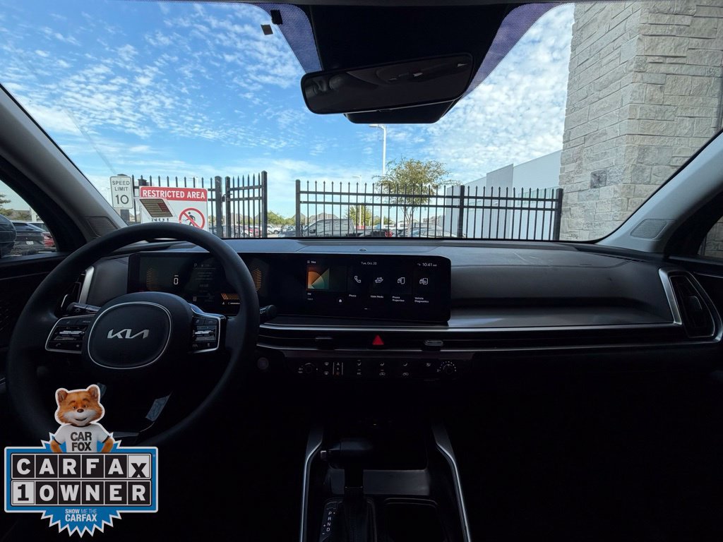 Used 2024 Kia Sorento LX FWD image 24