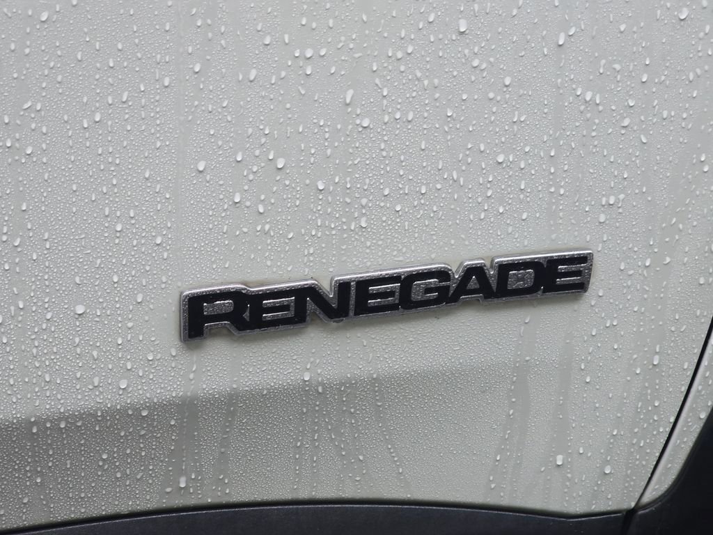 Used 2015 Jeep Renegade Limited AWD/4WD image 12
