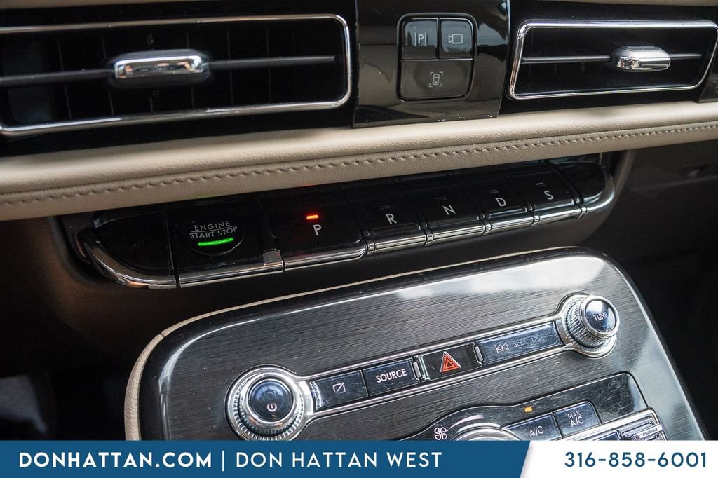 Used 2022 Lincoln Nautilus Reserve AWD/4WD image 10