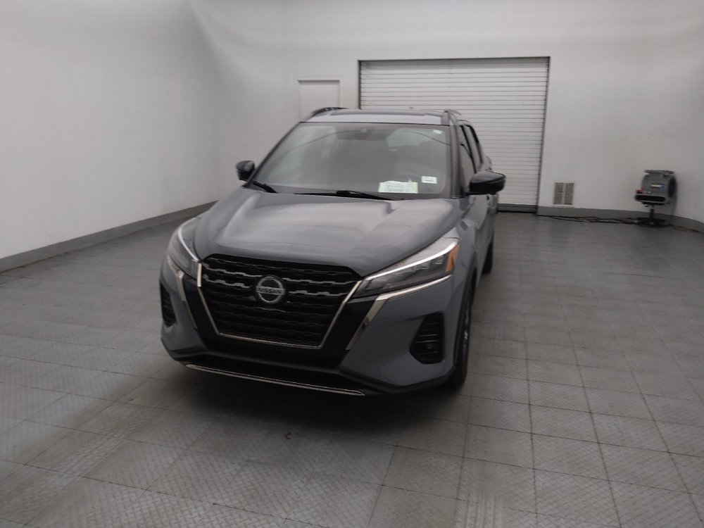 Used 2021 Nissan Kicks SR w/ SR Premium Package FWD image 15