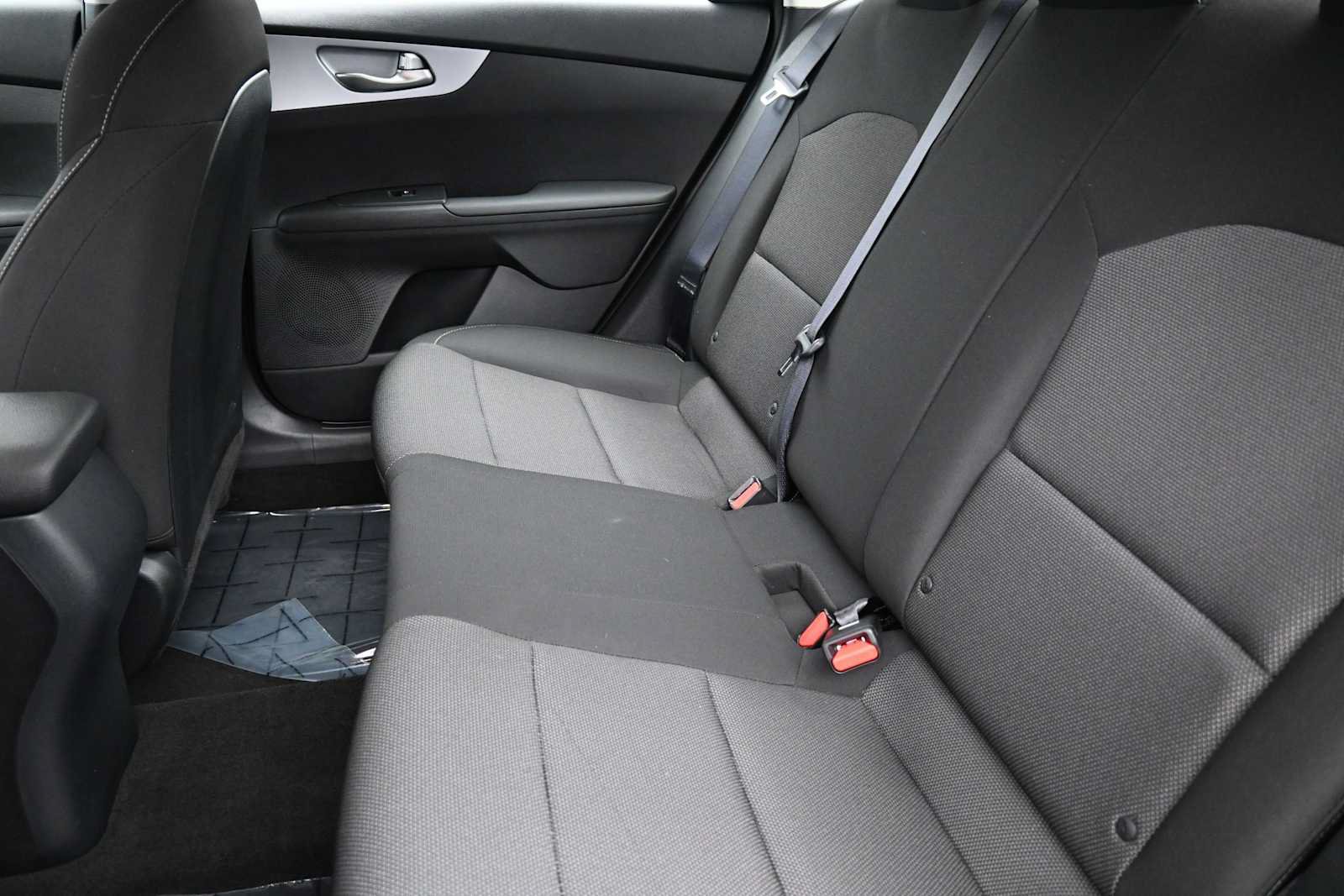 Used 2024 Kia Forte LXS w/ LXS Technology Package FWD image 20