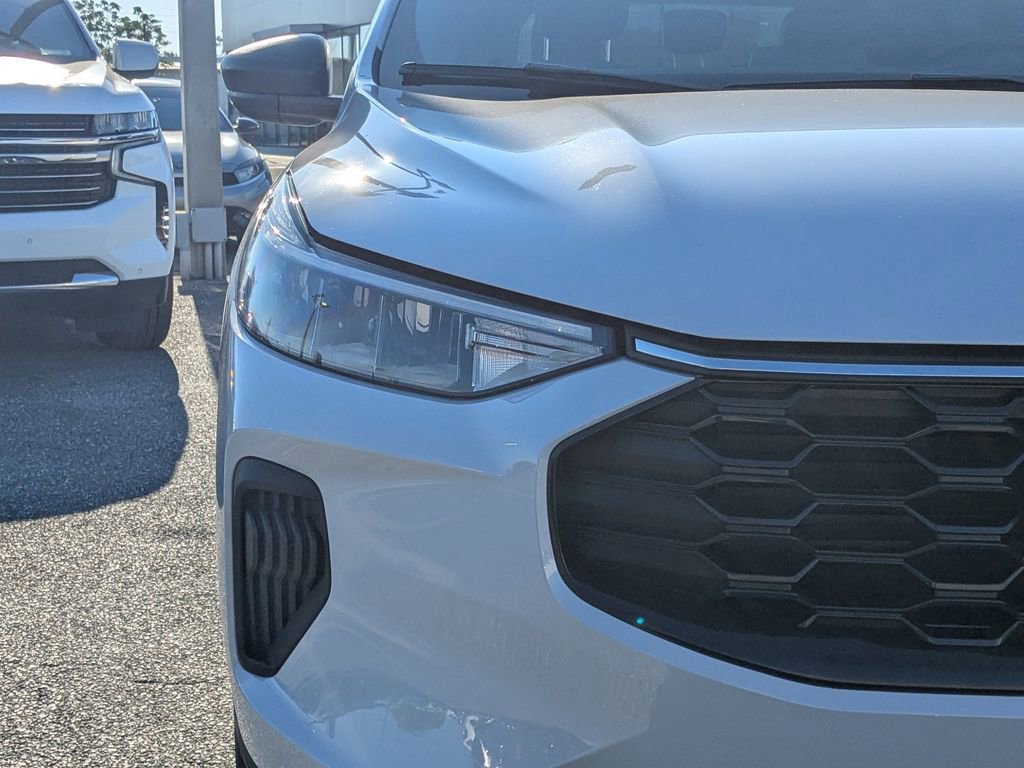 Used 2025 Ford Escape ST-Line image 9