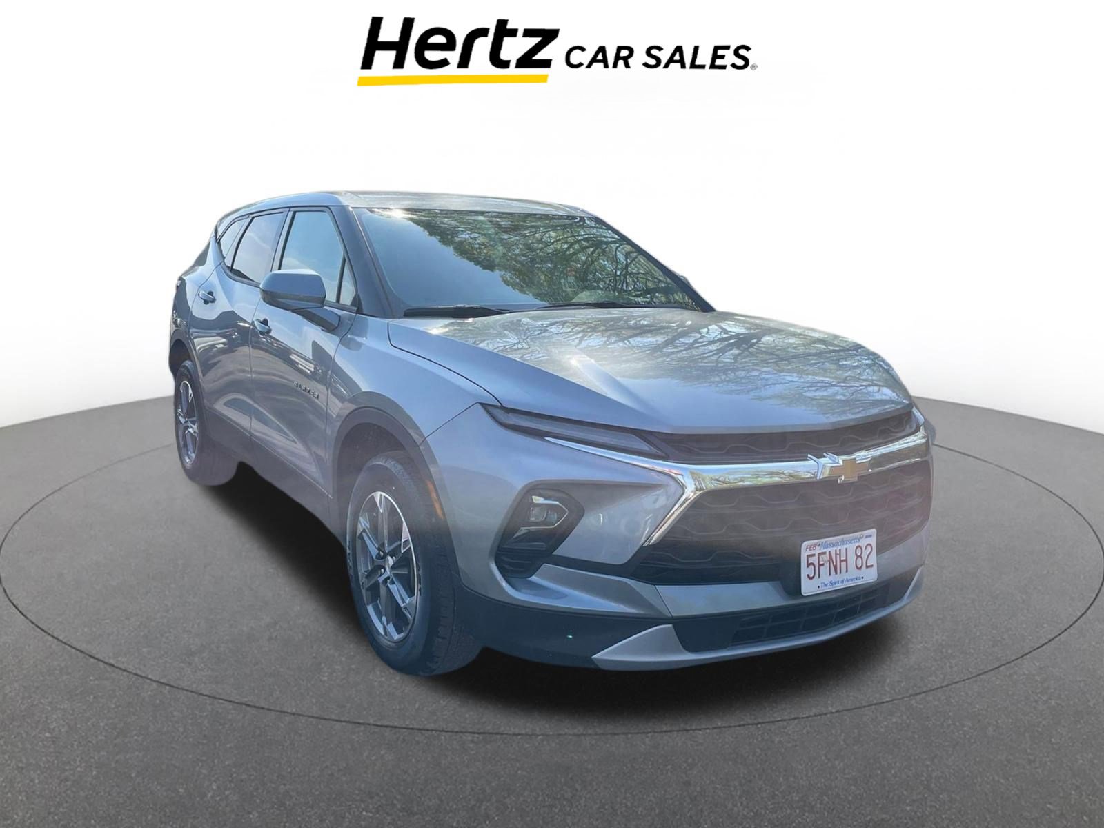 Used 2025 Chevrolet Blazer LT image 1