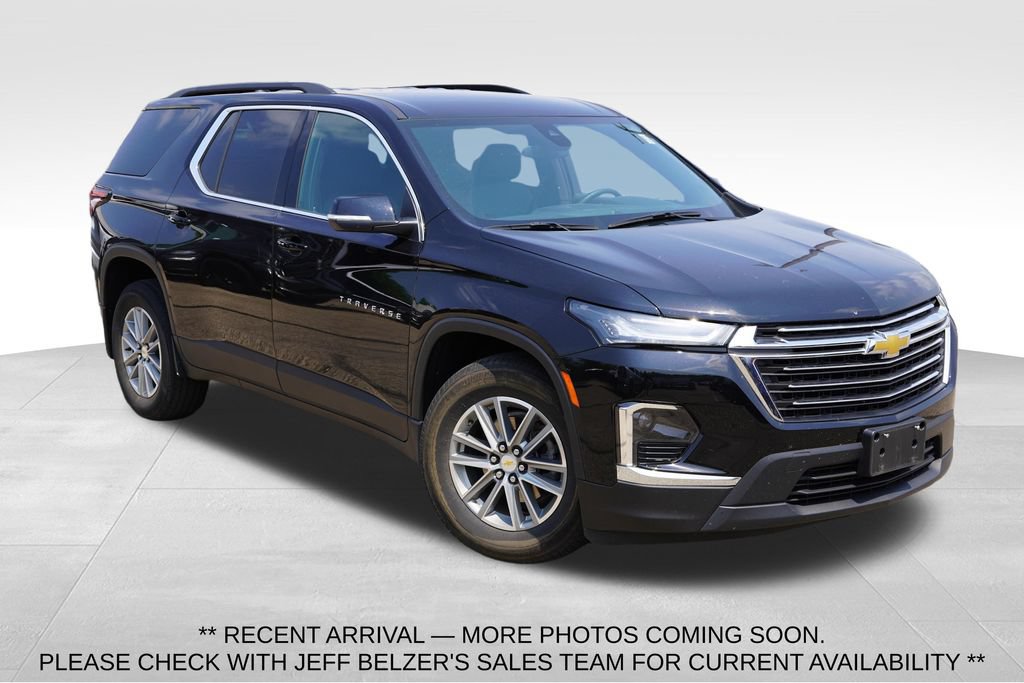 Used 2023 Chevrolet Traverse LT