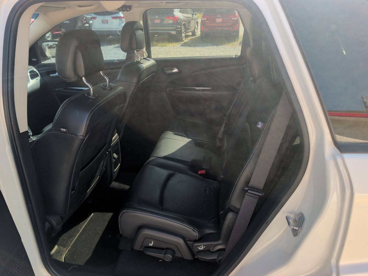 Used 2015 Dodge Journey SXT w/ Sun/Sound Group FWD image 10