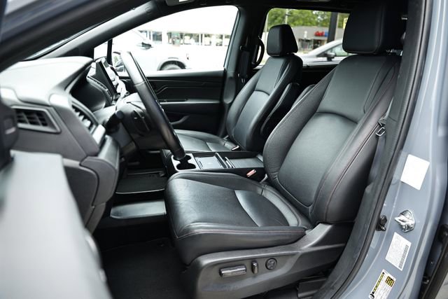 Used 2025 Honda Odyssey Sport-L image 22