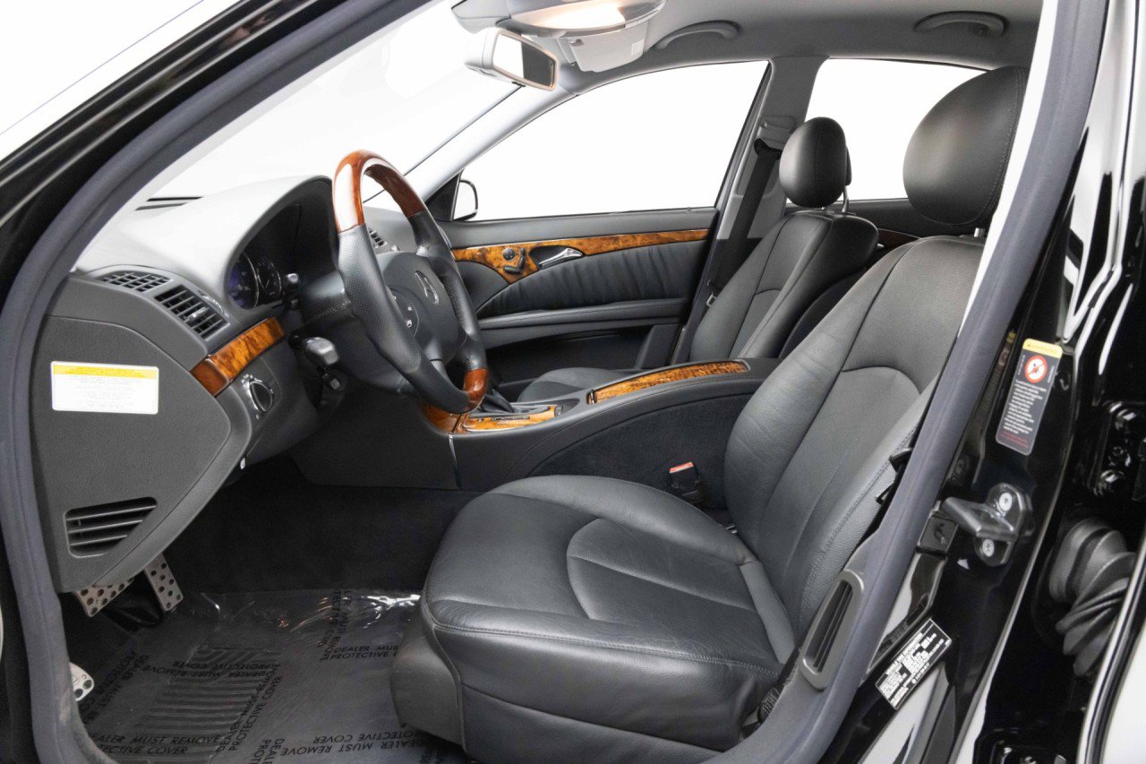 Used 2005 Mercedes-Benz E 500 Sedan image 20