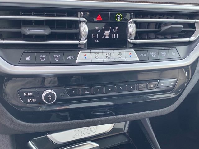 Used 2024 BMW X3 xDrive30i image 13