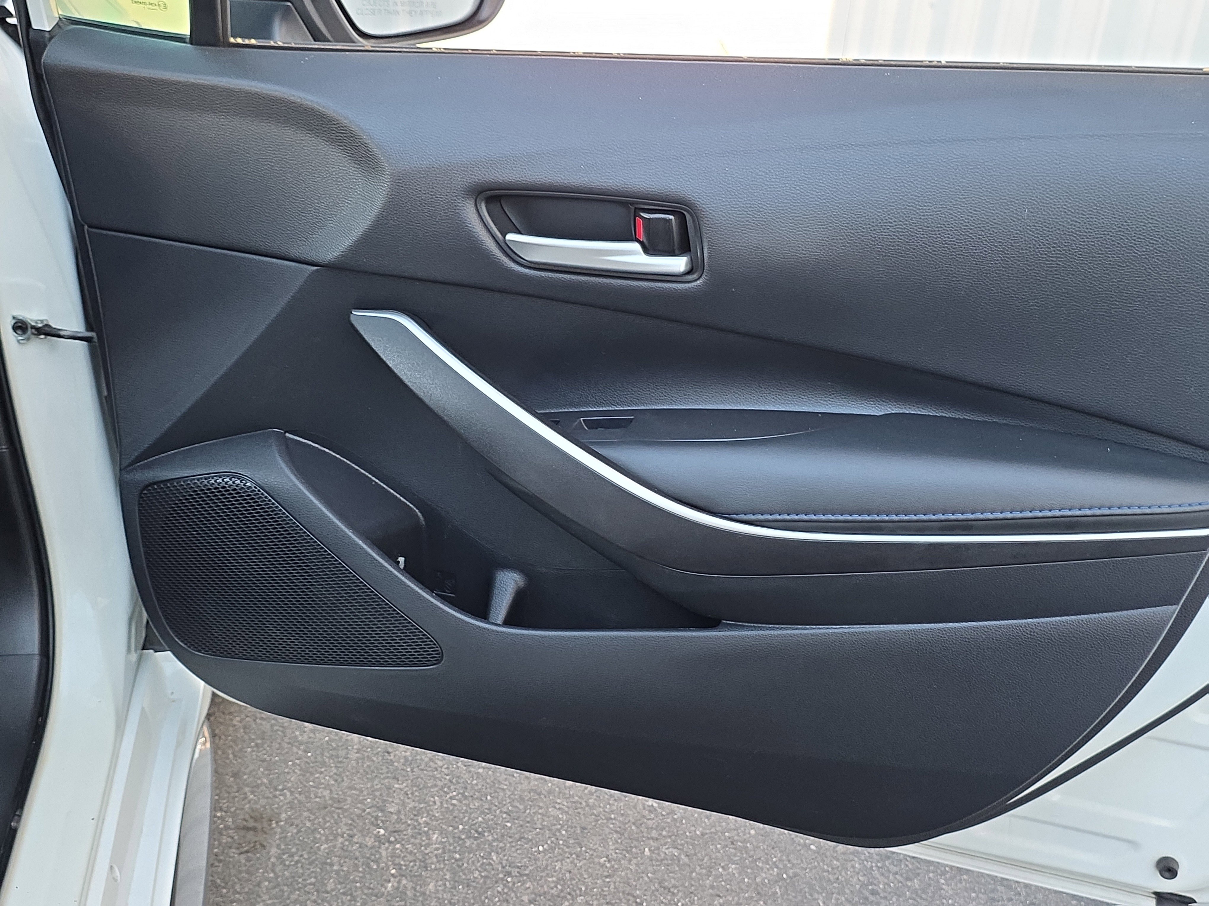 Used 2021 Toyota Corolla SE image 26