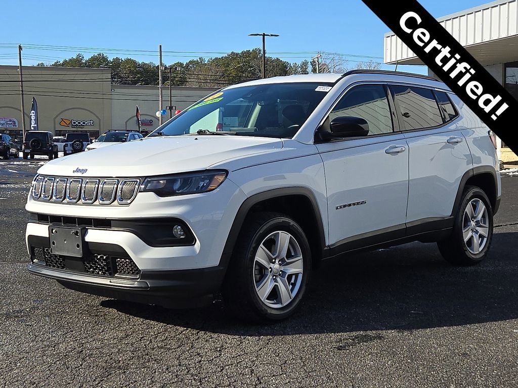 Used 2022 Jeep Compass Latitude w/ Convenience Group image 3