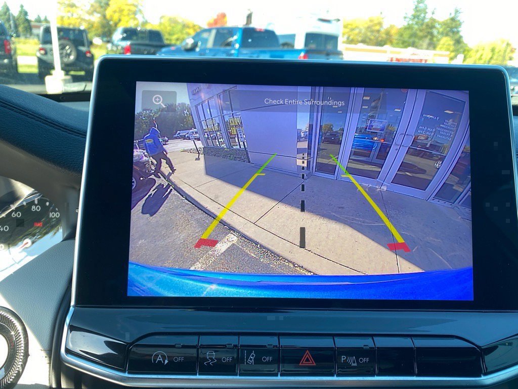 Used 2025 Jeep Compass Limited image 18