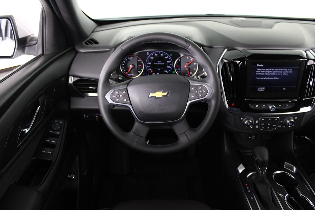 Used 2023 Chevrolet Traverse High Country FWD image 6