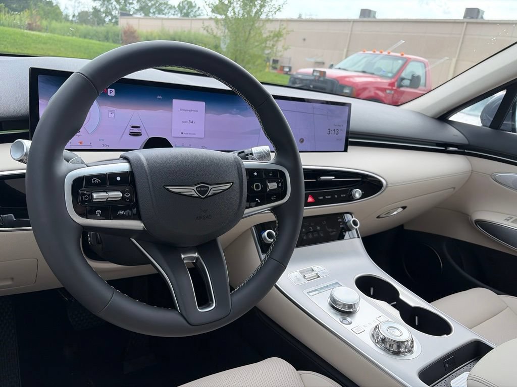 New 2027 Genesis GV70 2.5T Select AWD/4WD image 16