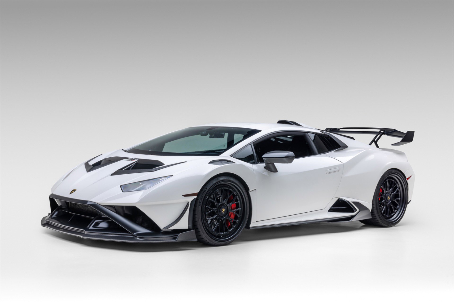 Used 2022 Lamborghini Huracan STO