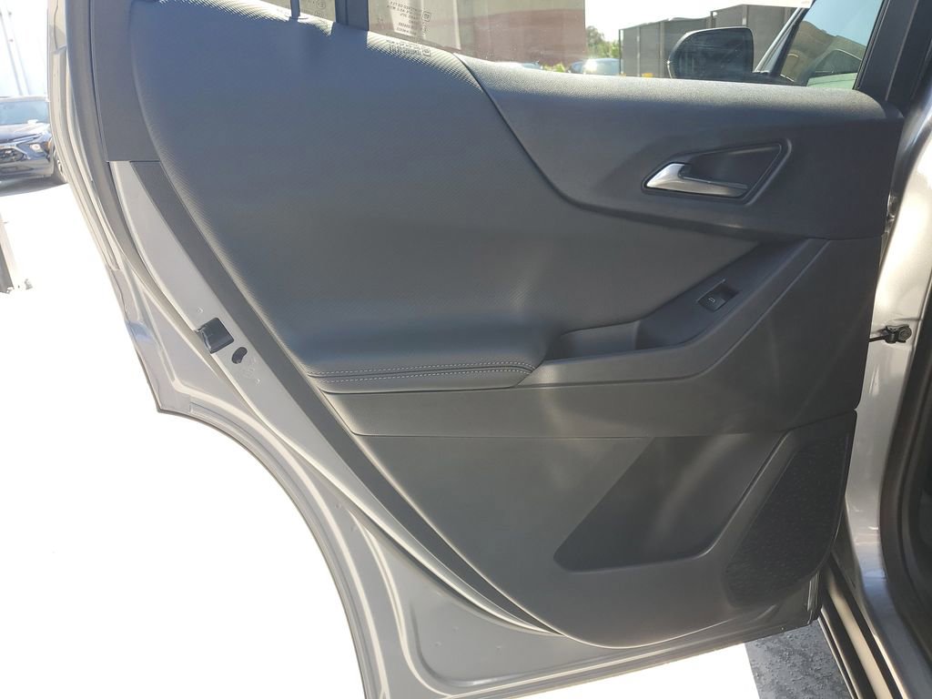 New 2026 Chevrolet Equinox LT image 15