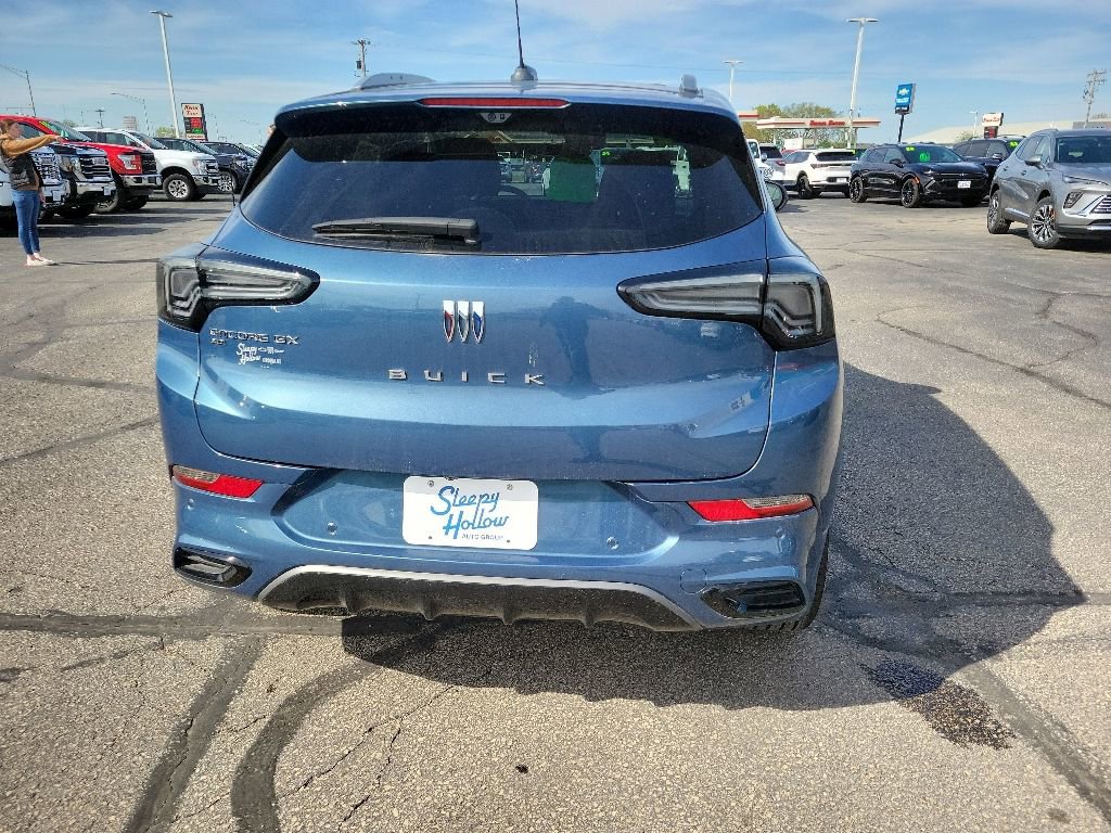 Used 2025 Buick Encore GX Avenir w/ Avenir Technology Package AWD/4WD image 11
