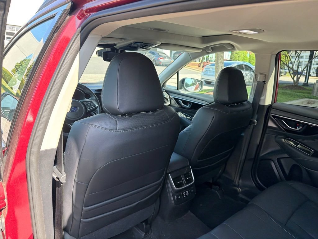 Used 2025 Subaru Outback Touring XT AWD/4WD image 27