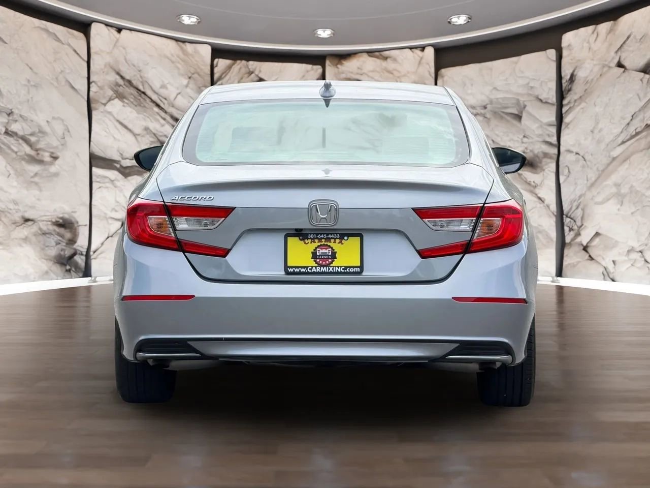 Used 2019 Honda Accord LX image 6