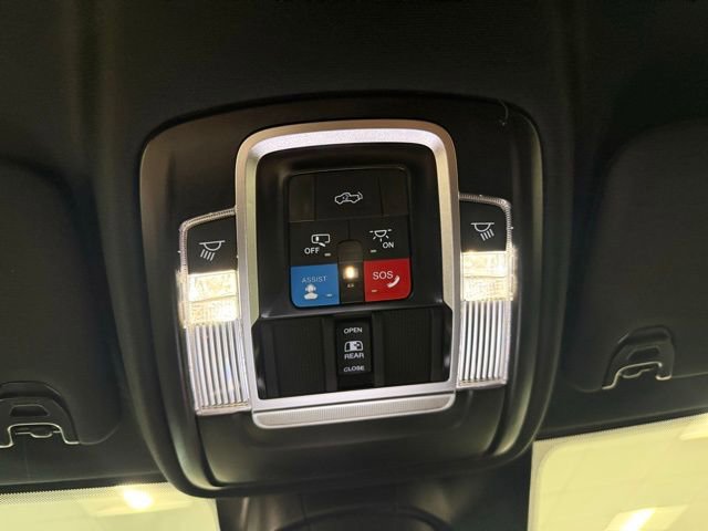 New 2026 RAM 2500 Laramie w/ Night Edition AWD/4WD image 17